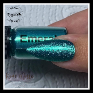magpie chrome dust emerald