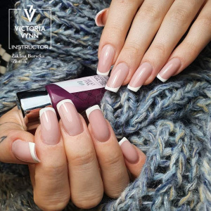 victoria vynn master gel milky pink 10