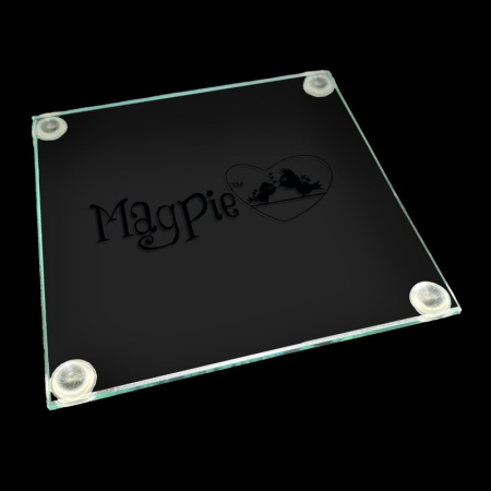 magpie mixing pallet logo