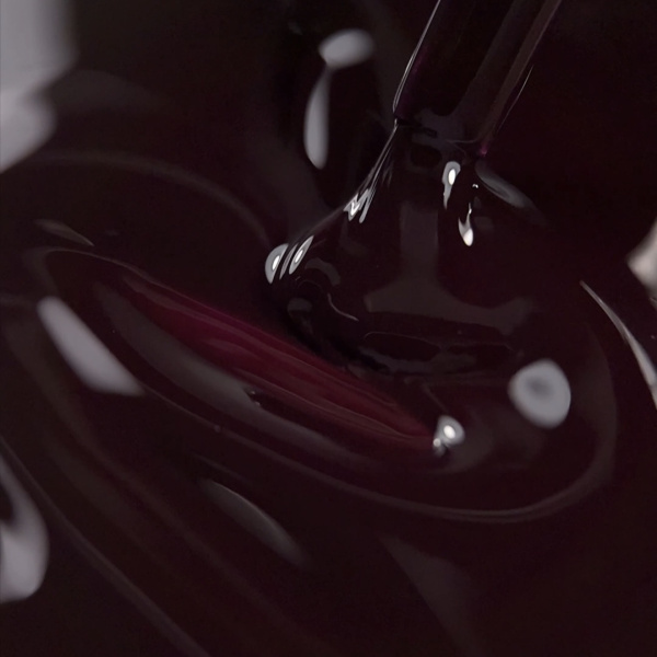 magpie gel colour silk noir prachtnagels spill