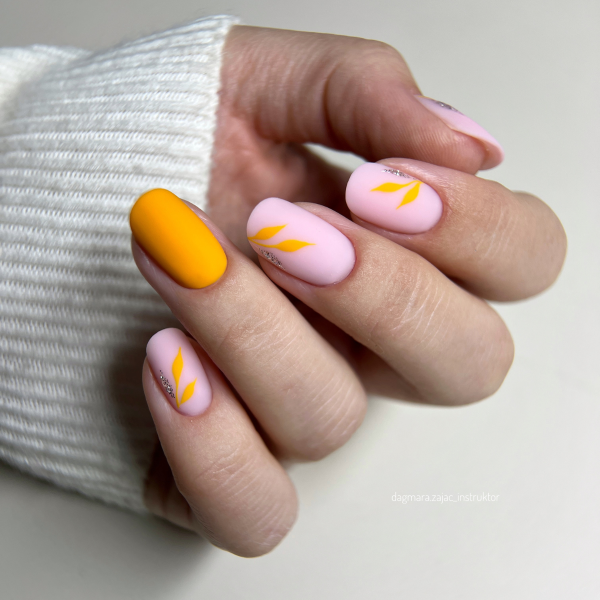 yoshi gel polish soleil sur a scene prachtnagels set