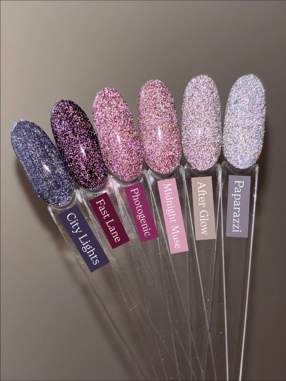 glitterbels high flash - reflective collection prachtnagels swatch flash on
