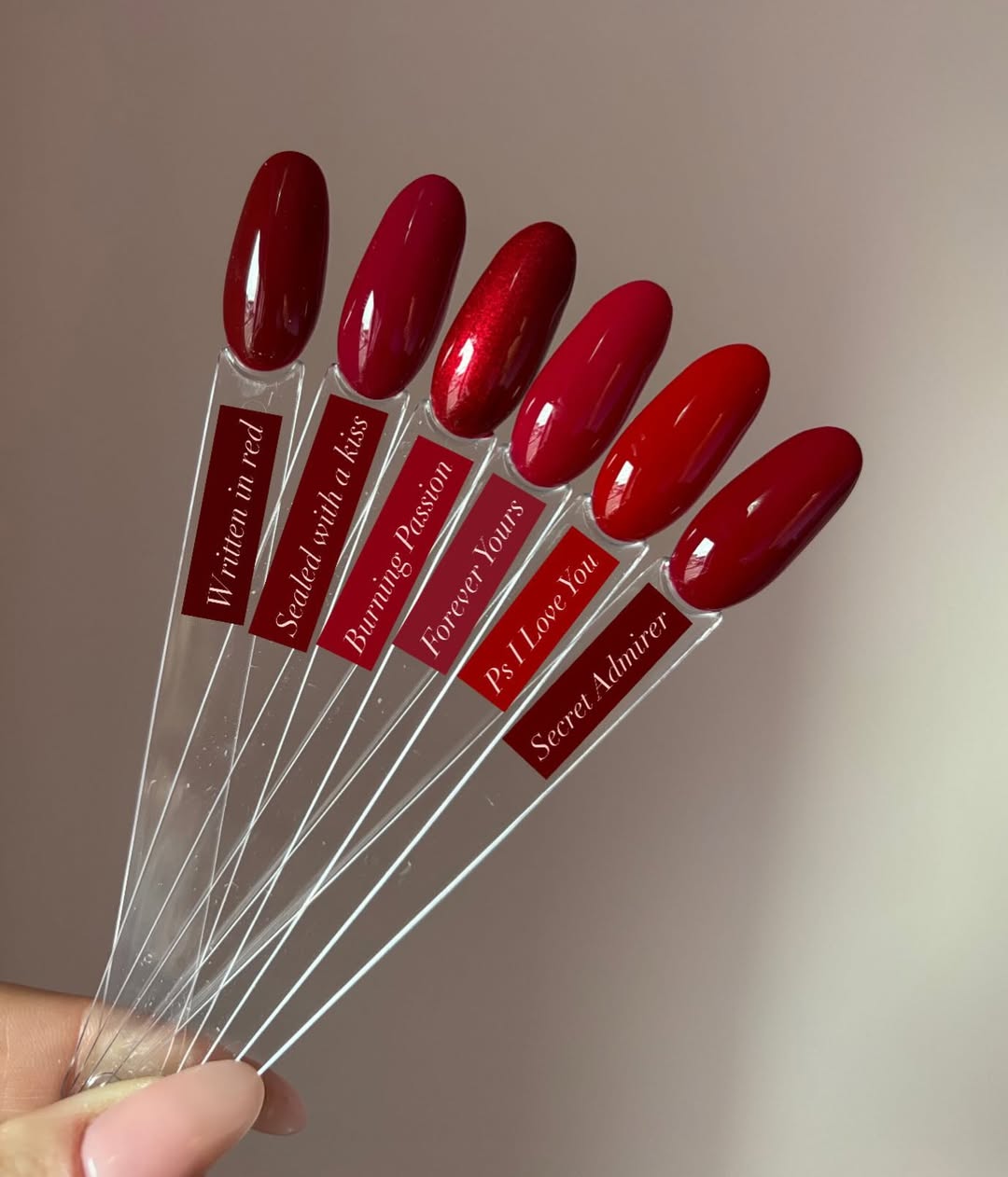 glitterbels love letter collection swatch prachtnagels
