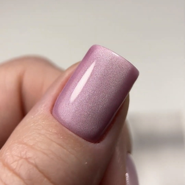 magpie cat eye gel polish make me purr prachtnagels 2