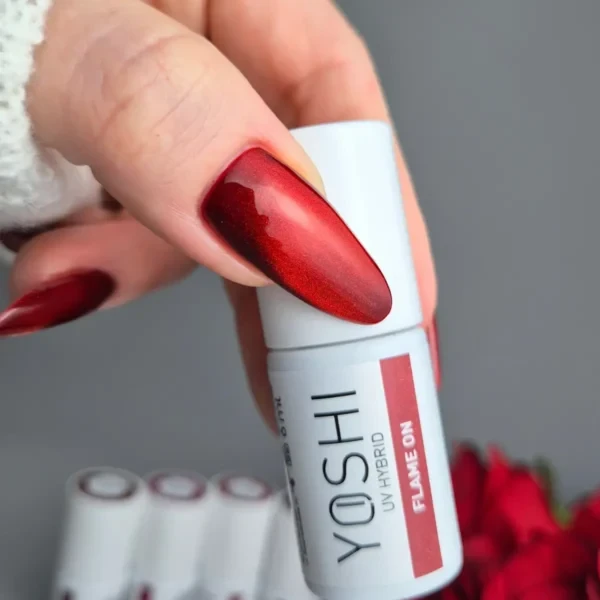 yoshi gel polish 261 flame on prachtnagels 2