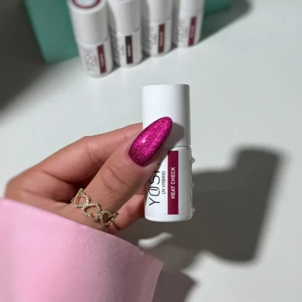 yoshi gel polish 262 heat check prachtnagels 8