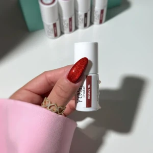 yoshi gel polish 264 rescue me prachtnagels 3